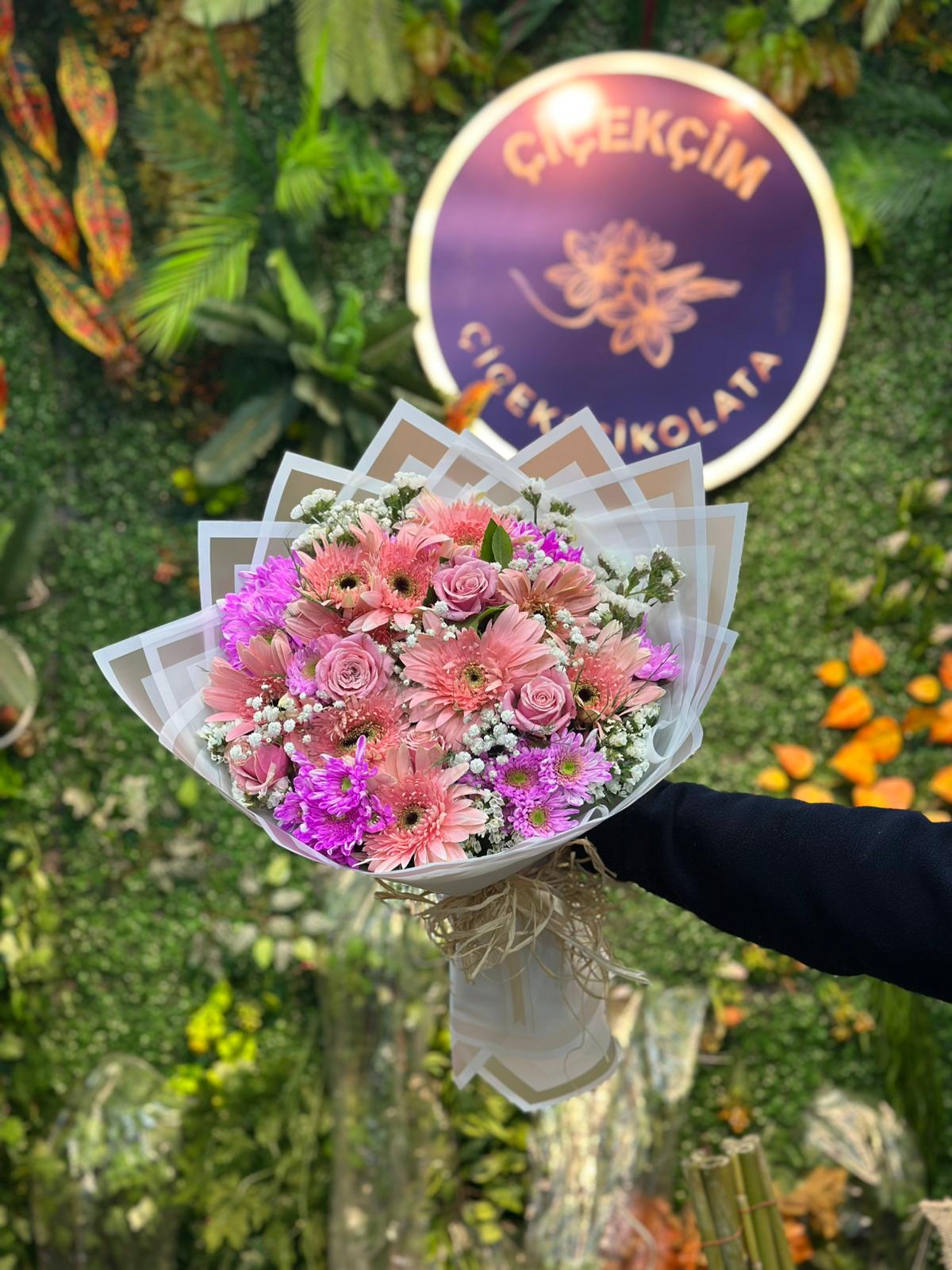 Büyük Boy Pembe Karnaval Buketi