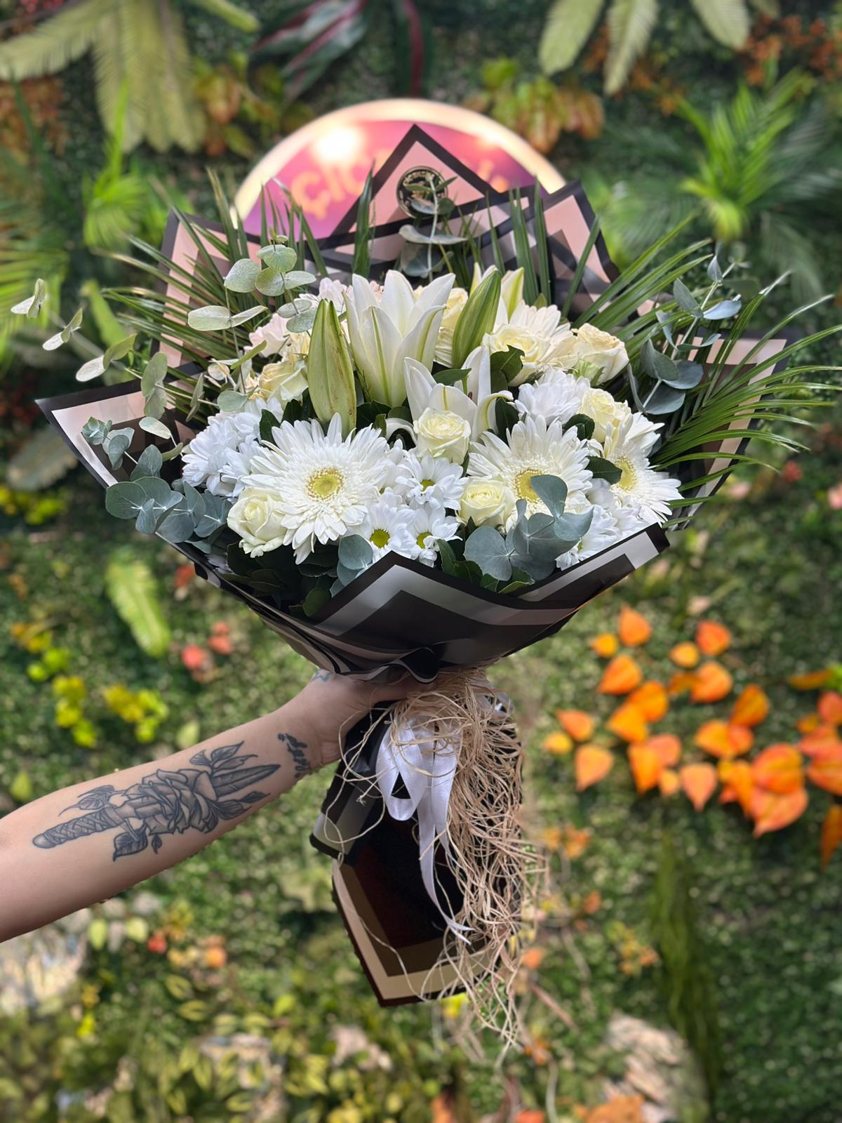 Beyaz Rüya Buketi Büyük Boy