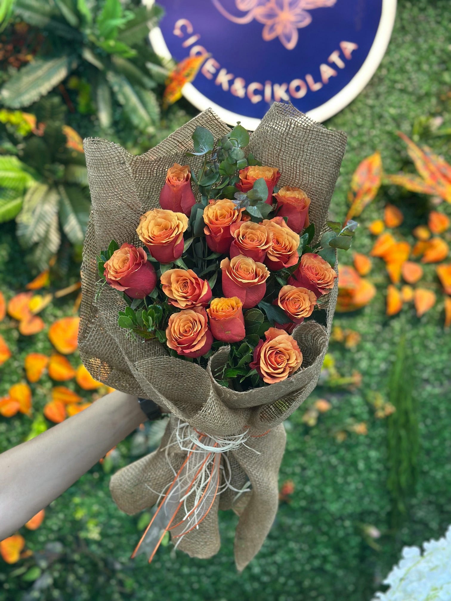 15 Turuncu Gül Buket