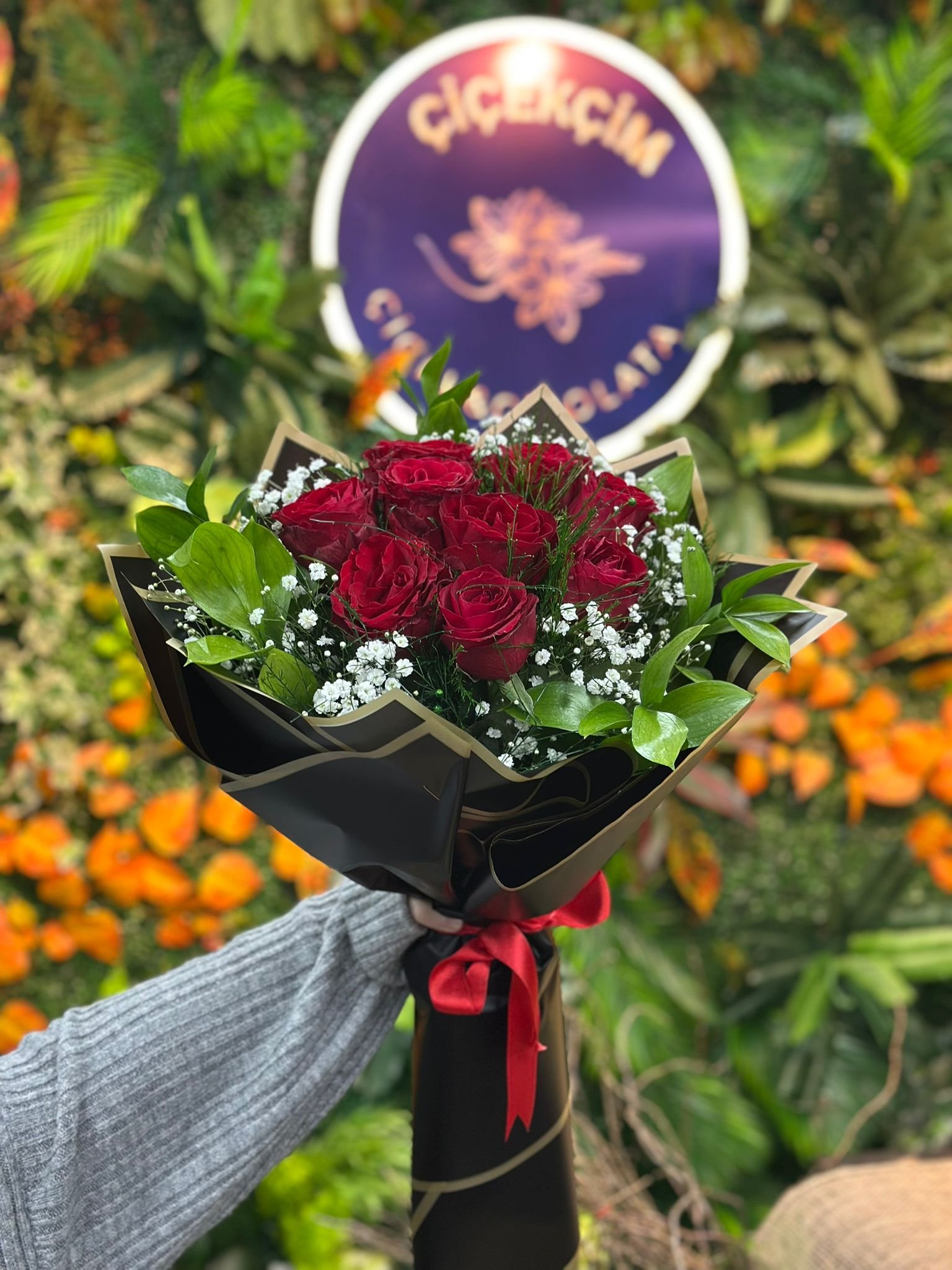 10'lu Yuvarlak Gül Buketi