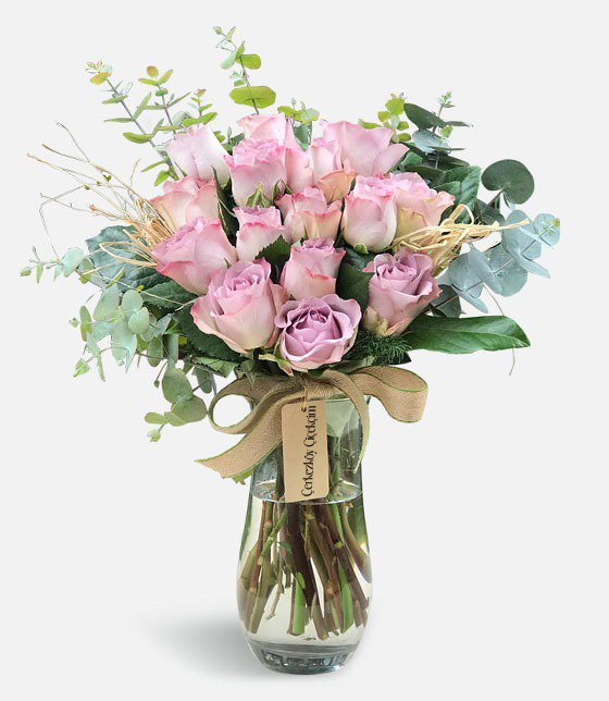 Vazoda 15 Adet Lila Gül