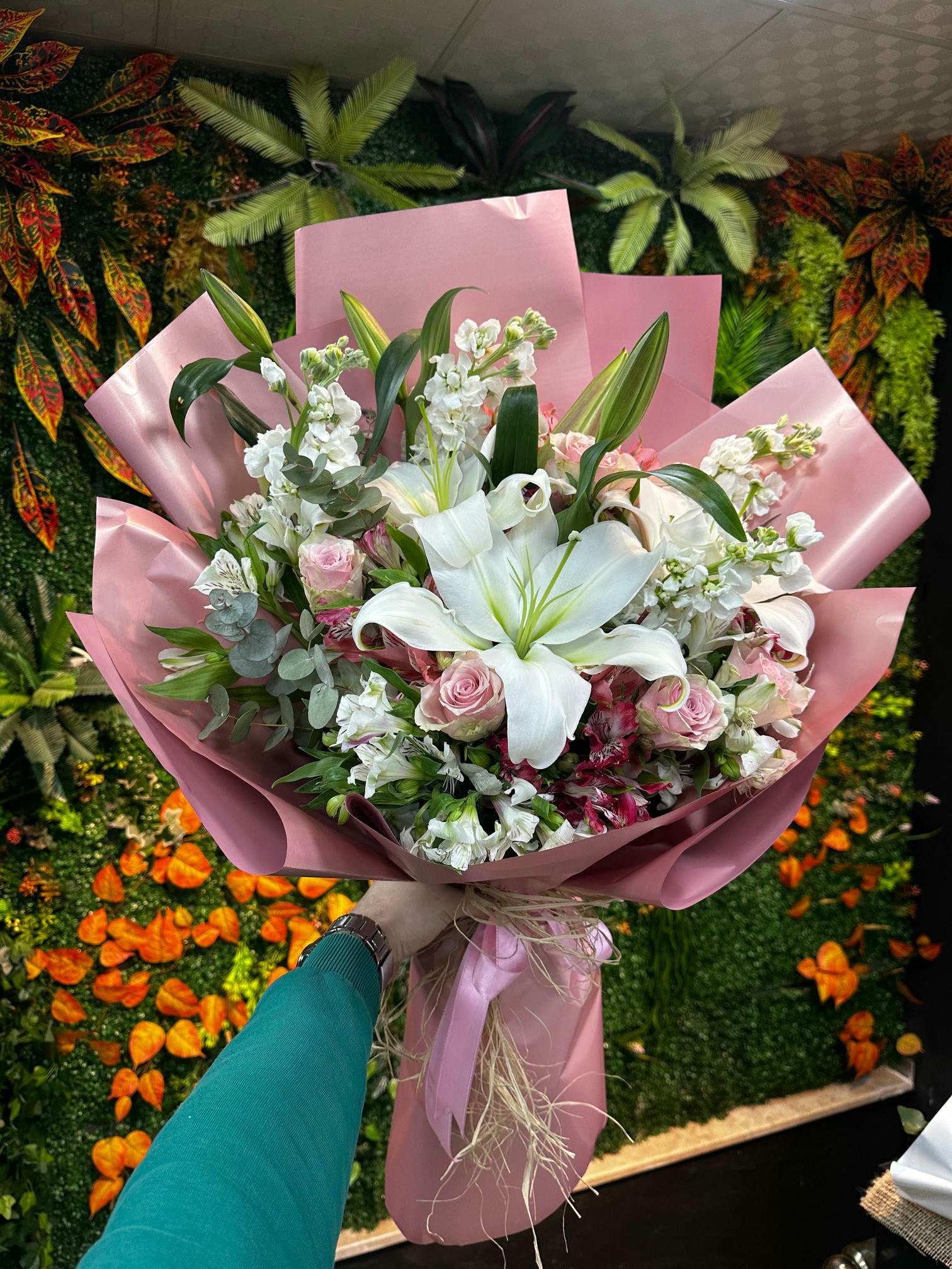 Büyük Boy Soft Lilyum Buketi